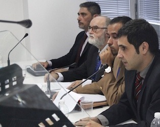 Guillem Colom, a la derecha, durante el IV Seminario Internacional sobre Problemas Emergentes en Seguridad organizado por CISDE.